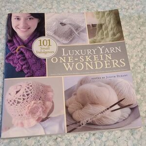 101‎ small indulgences
Luxury one-skein wonders by Judith Durant
